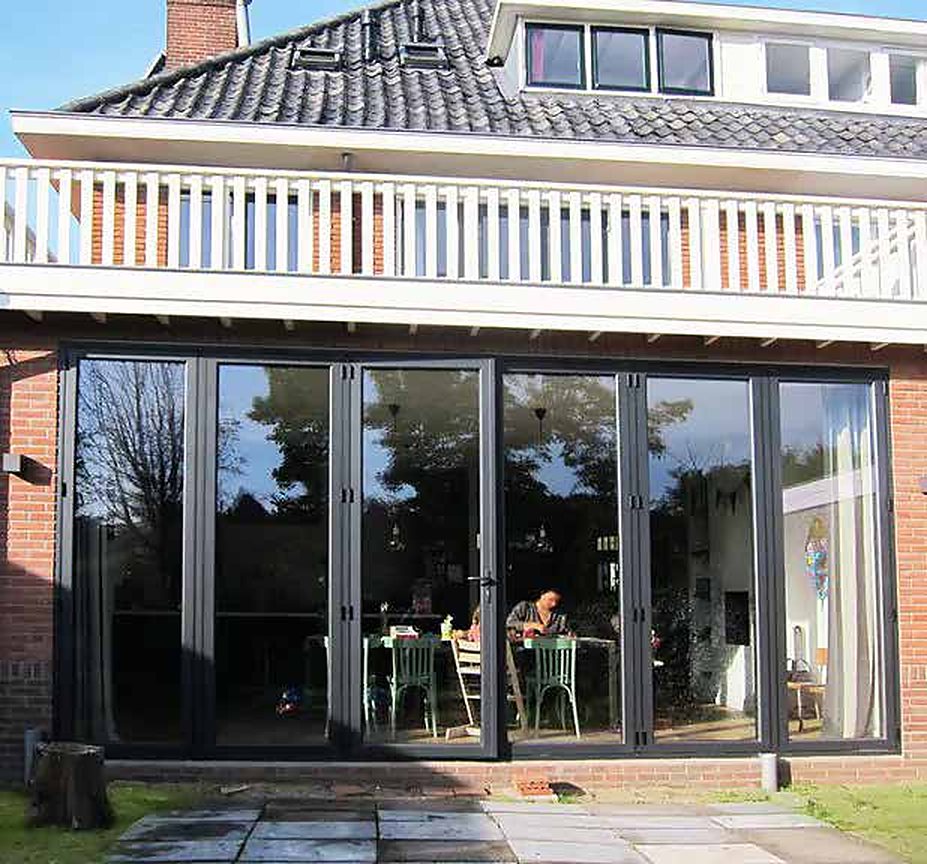 Aluminium schuifwand naar het terras